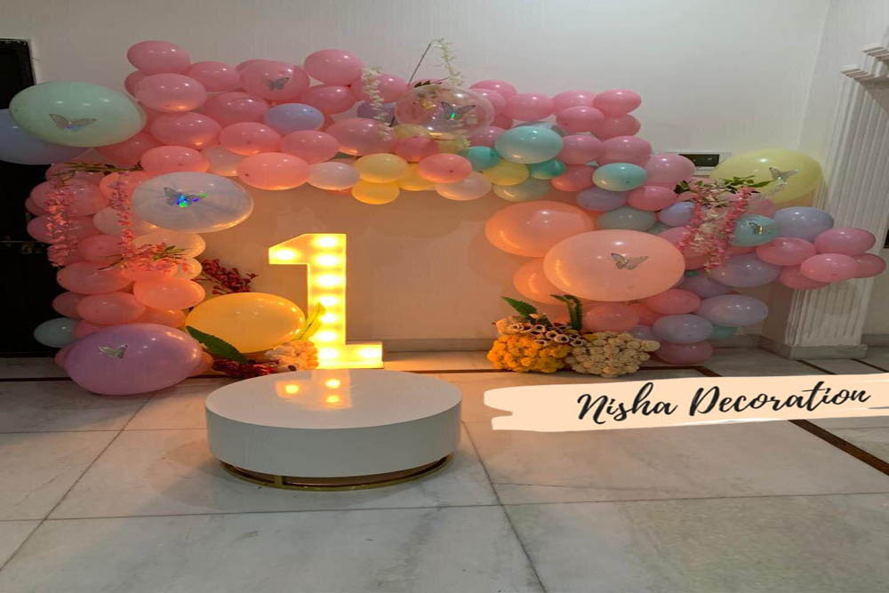 balloon decoration in noida